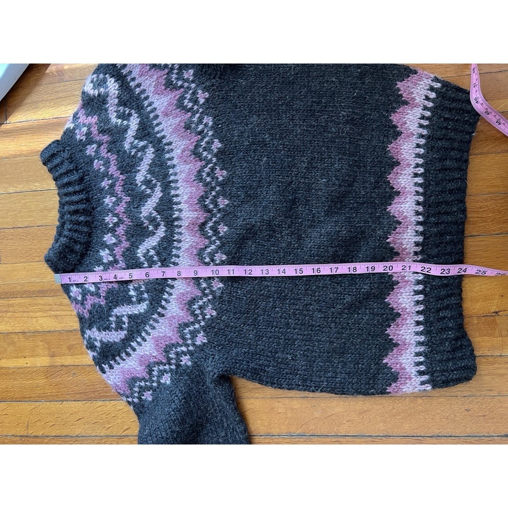 Fron Enterprises Ltd. Women's Icelandic Wool Sweater Hand knitted Size M - Picture 5 of 6